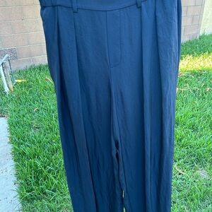Vince Wide Leg Pants in Navy
